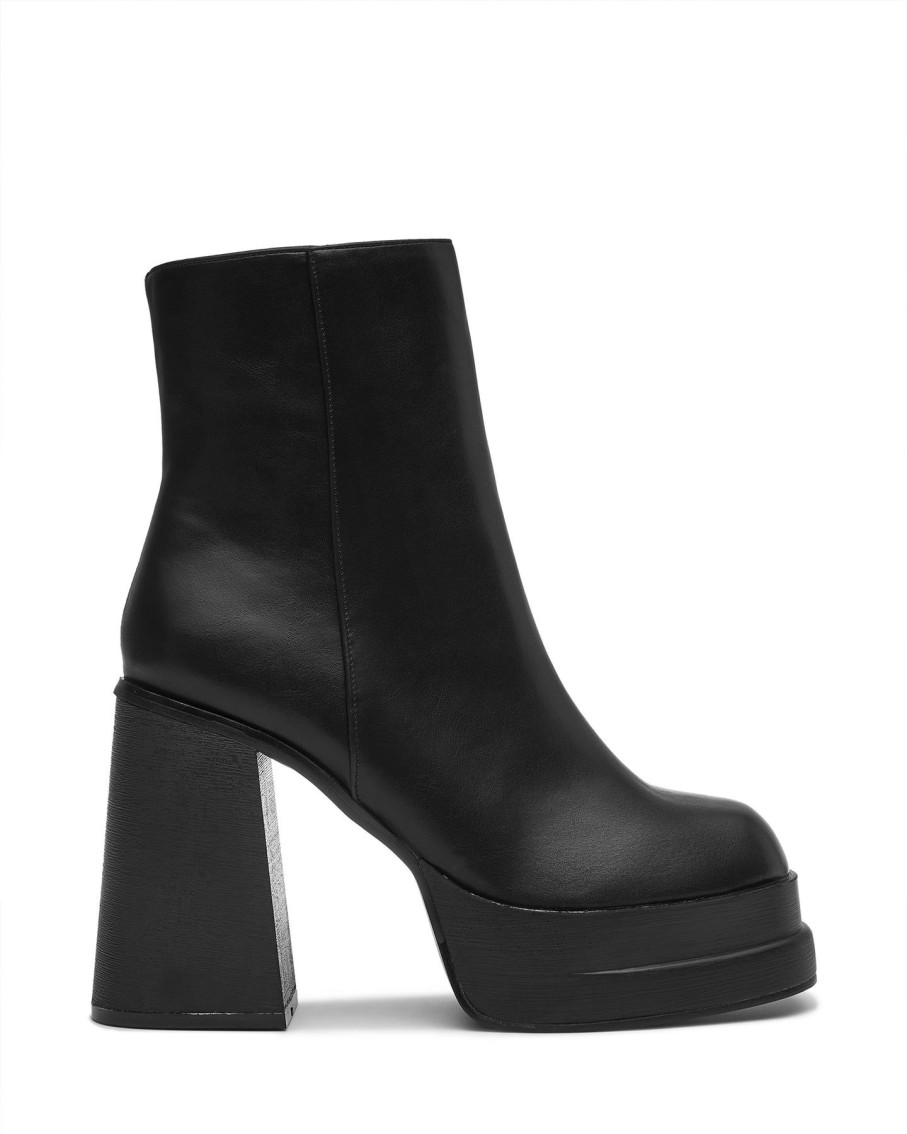 Boots Therapy Shoes | Captivate Boot Black