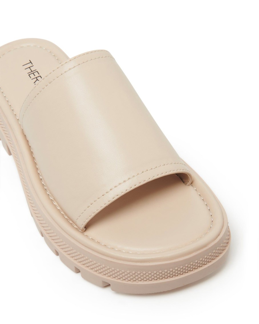 Flats Therapy Shoes | Raid Sandal Bone Smooth