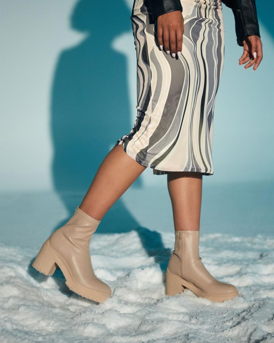 Boots Therapy Shoes | Gia Chunky Boot Latte