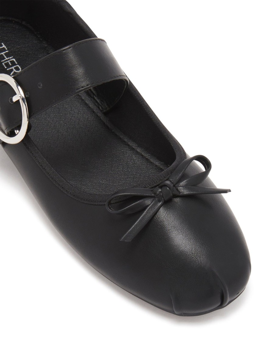 Balletcore Therapy Shoes | Mesmerize Ballet Flat Black Smooth